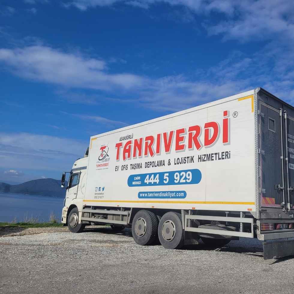 Evden Eve Nakliyat İstanbul: Ev Taşıma DEPOLAMA 444 5 929